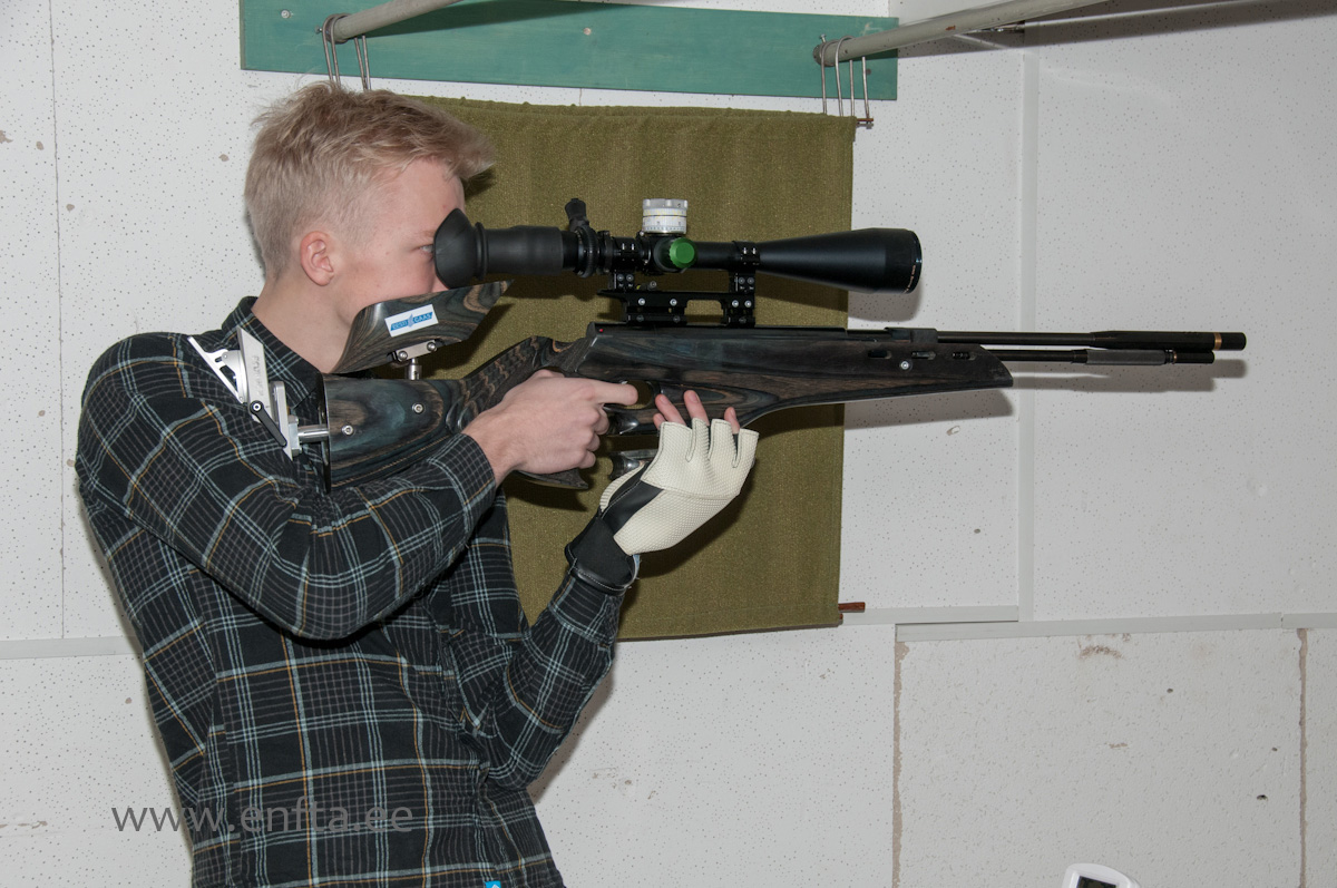 Parol Jalakas, Weihrauch HW 97 K, Nikko Stirling Diamond 10-50x60